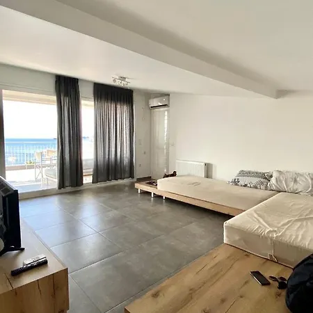 Aristotelia Gi - Panorama Apartament