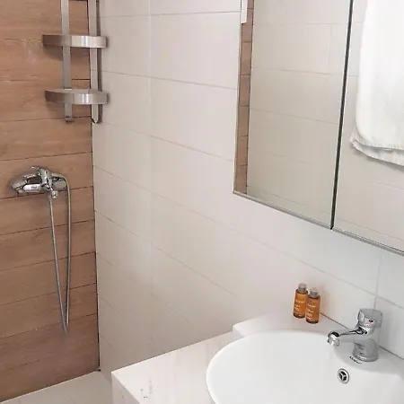 Aristotelia Gi - Panorama Apartment